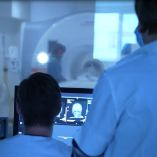 MRI scan kinderen ziekenhuis Waregem